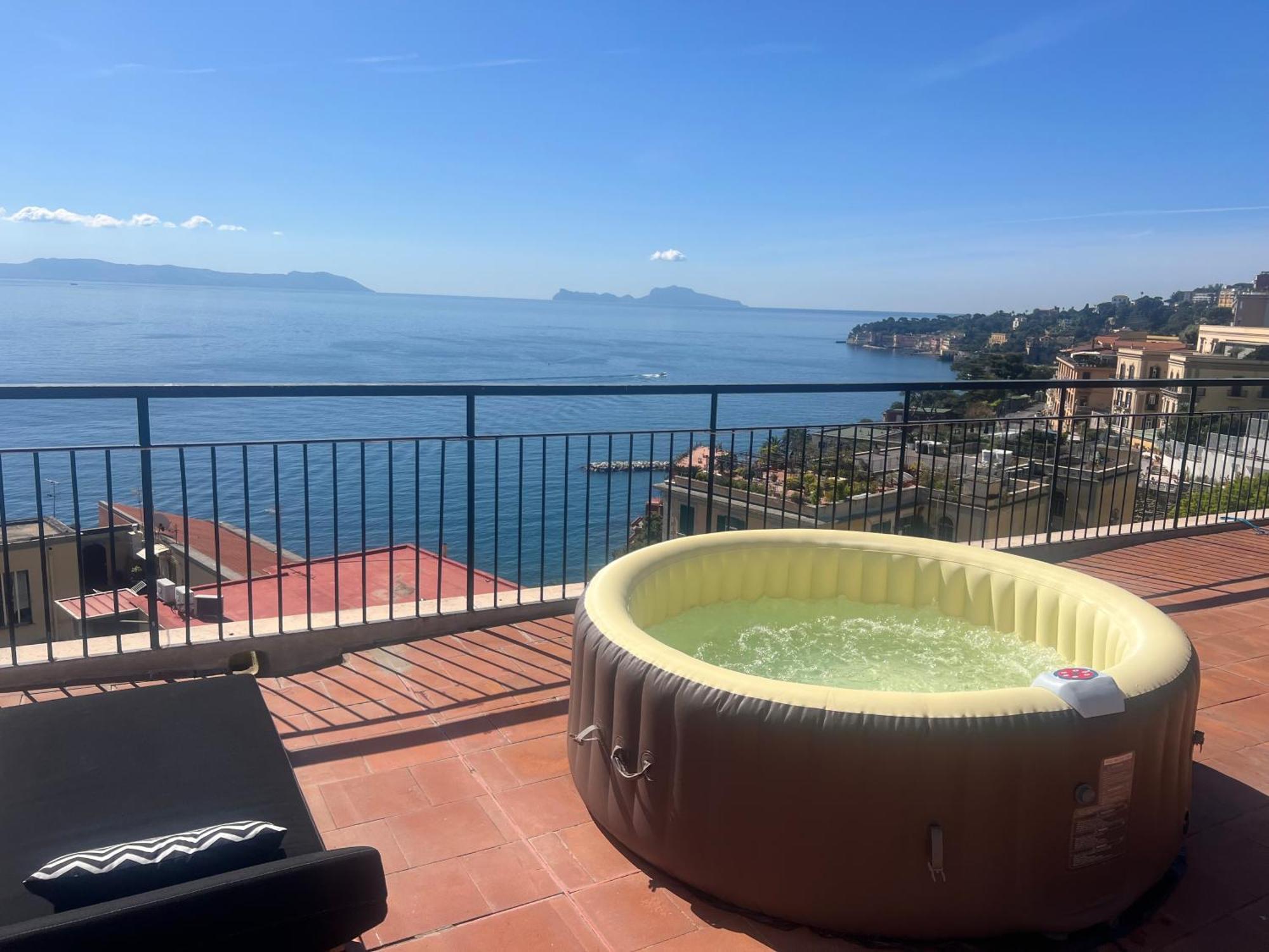 Apartment Posillipo 298 *